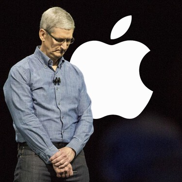 "No podemos hacerlo todo". Tim Cook confirma que Apple subirá los precios por la crisis de memorias