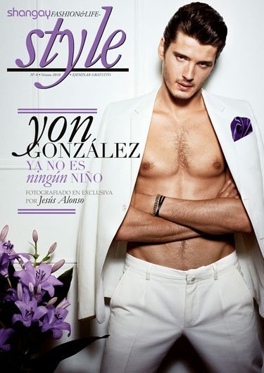 Yon González, de toma pan y moja en la revista Shangay Style