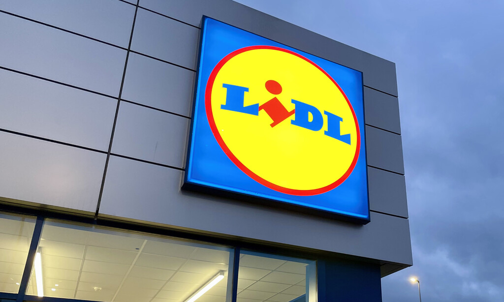 Ahora puedes comprar en Lidl (por menos de 5 euros) este dispensador de pasta de dientes: un accesorio ideal para el baño 