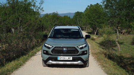 Toyota Rav4 Adventure 24