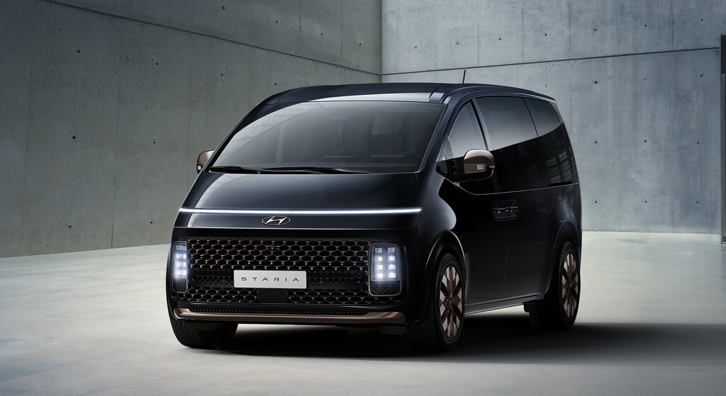 Hyundai Staria 2022 nos muestra su innovador diseño y gran interior, antes de su debut mundial