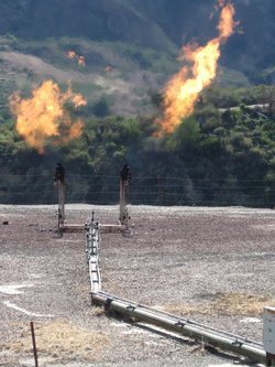 Quema de gas natural: el desperdicio del siglo