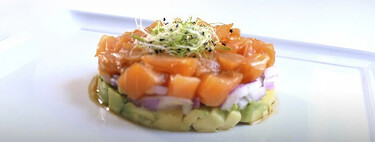 Tartar de salmón y aguacate: receta fácil y rápida de aperitivo o para la cena
