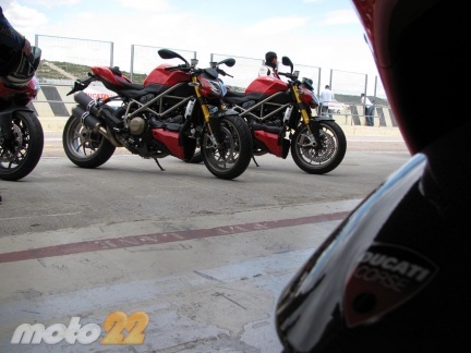 Ducati Streetfighter, moto del año 2009 en Italia