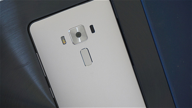 ASUS Zenfone 3 Deluxe, análisis.Review con características, precio