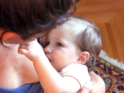 La edad natural del destete: ¿Hasta cuándo amamantar al bebé? 