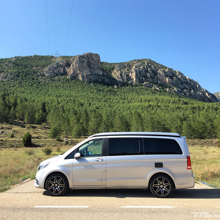 Mercedes Marco Polo en carretera