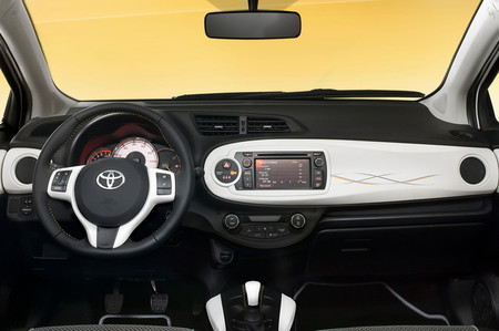 Toyota Yaris Trend 2012, vista interior