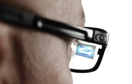 Apple ガラスとレンズ内の画像