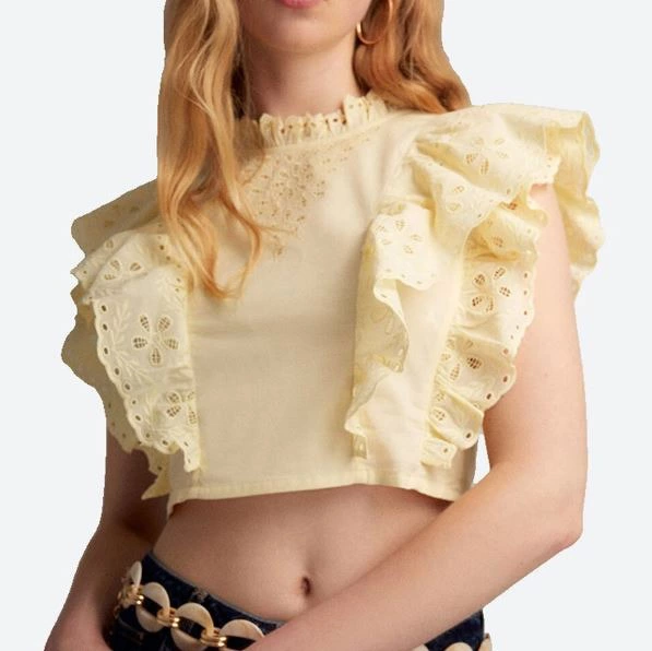 Blusa corta volantes
