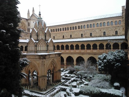Tres monasterios españoles para dormir como un santo