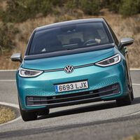 Volkswagen se suma a una tendencia cada vez más común: la de pagar una suscripción para que tu coche corra más