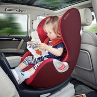Si tu hijo mide menos de 1,35 metros, deberá viajar en el asiento trasero del coche