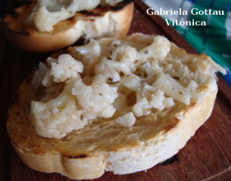 Tosta con coliflor. Receta saludable