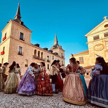 El mercadillo barroco ideal para visitar el primer fin de semana de agosto: puestos de artesanía, música y animación teatral 