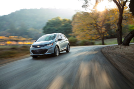 ¡Superó las espectativas! El Chevrolet Bolt EV logra un rango oficial de 383 kilómetros