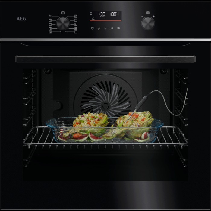 Series 5,000 multifunction oven