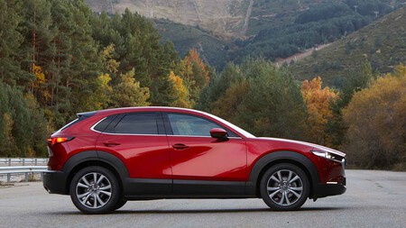 Mazda CX30 mild-hybrid 2.5 e-Skyactiv G 2025