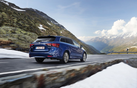 Toyota Avensis 2015 Prueba