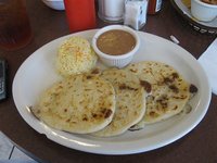 El Salvador: las pupusas