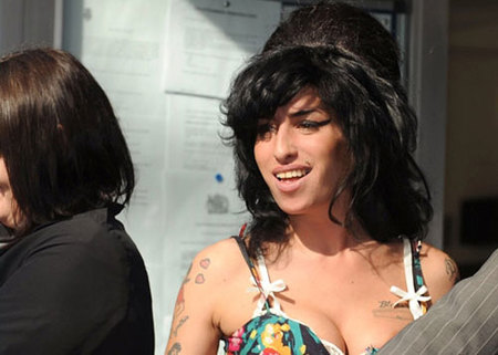 Amy Winehouse se declara inocente