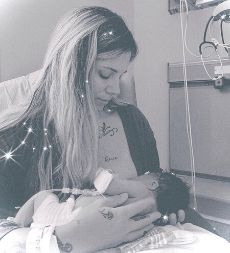 christina-perri-bebe-doble-arcoiris