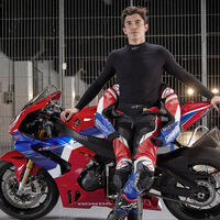 Así se prepara Marc Márquez sobre una Honda CBR600RR en MotorLand para la segunda parte de MotoGP 2021