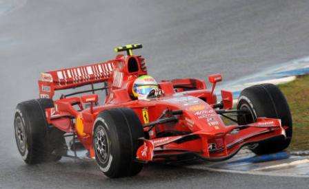 Felipe Massa acabó practicando bajo la lluvia en Mugello