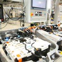 BMW inauguró una nueva fábrica de baterías en China