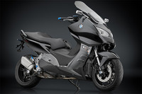 BMW C 600 Sport vestido por Rizoma