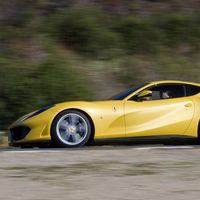 Más de 2.000 deportivos Ferrari tendrán que pasar por el taller por riesgo de incendio en EE.UU.
