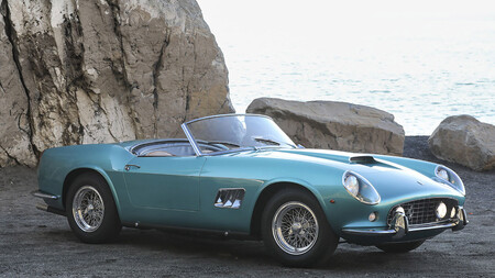 Ferrari 250 GT California