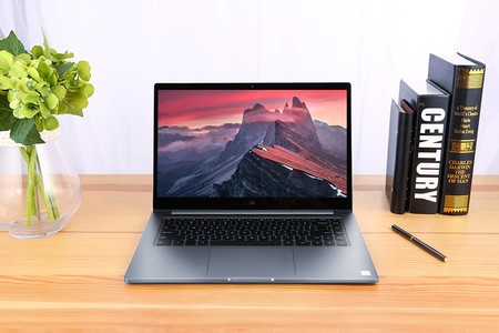 Xiaomi ahora apunta a los MacBook Pro con el nuevo Mi Notebook Pro por 819 euros