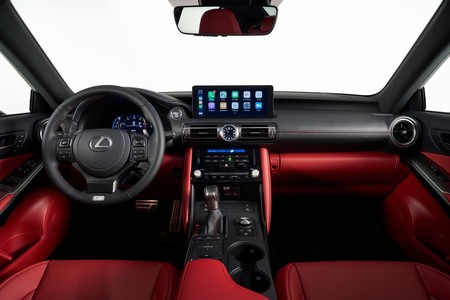 Lexus Is 2021 Mexico 38