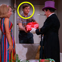 Mucho antes de convertirse en director de culto, Rob Reiner sirvió champán a El Pingüino en el Batman de Adam West