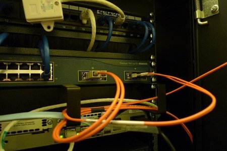 La disponibilidad de banda ancha en la ubicación de nuestras oficinas