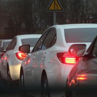 La guerra por prohibir el coche de gasolina: España y Francia se enfrentan a Alemania, y Europa recula