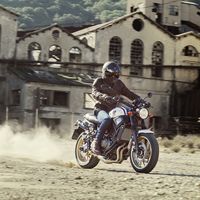 Yamaha XSR700 XTribute: Un precioso homenaje a las añoradas XT500