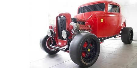 Este hot rod Ferrari de 950 CV es probablemente lo más extraño que verás hoy