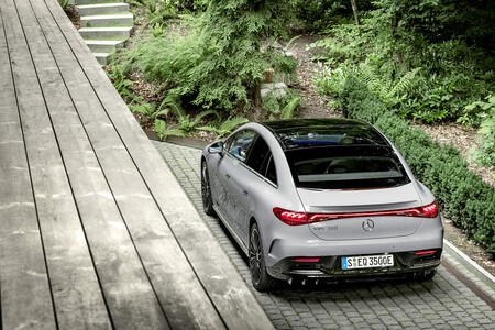Mercedes-Benz EQE 13