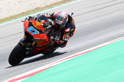 Remy Gardner bate a Raúl Fernández y Xavi Vierge llama a la puerta de Petronas con su primer podio de 2021