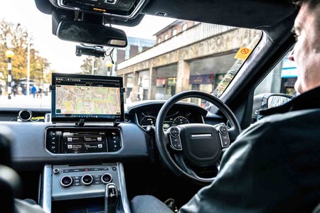 Jaguar Land Rover utilizará el software de infotainment y seguridad de BlackBerry en sus vehículos