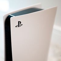Este es el pack de PS5 Slim perfecto para jugadores cooperativos: Viene con un mando extra y sale por 60 euros menos