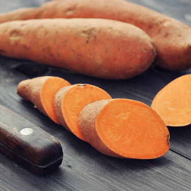 Ni frita, ni asada: cuál es la mejor forma de cocinar el boniato o batata para conservar el máximo de nutrientes 