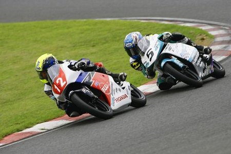 Primera victoria de la Honda NSF 250R de cuatro tiempos
