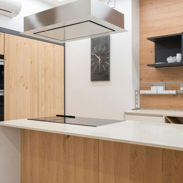 El producto que necesitas para dejar relucientes y sin huellas el acero inoxidable de la cocina lo tienes en el baño 