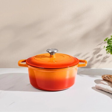 Lidl lanza mañana unas cazuelas que parecen las Cocottes de Le Creuset, aunque mucho más baratas: cuestan menos de 30 euros