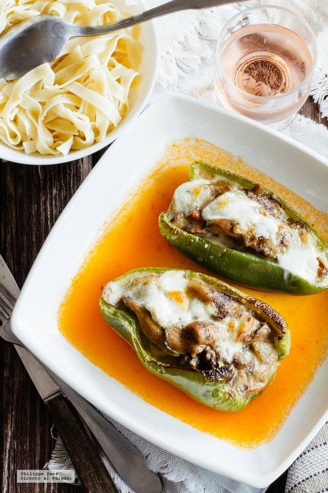 pimientos rellenos de hongos