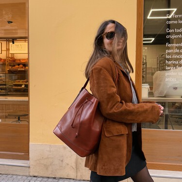 Seis cárdigans de H&M y Zara en tendencia que llevaremos de lunes a domingo porque son muy ponibles