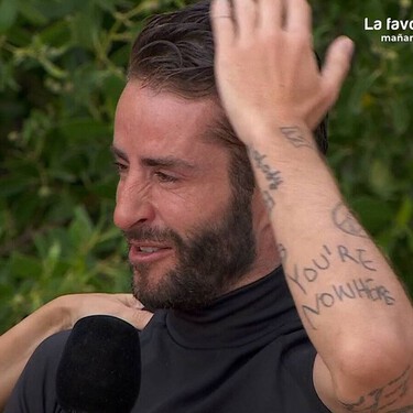 Pelayo intervenido por el equipo médico de 'Supervivientes' tras una aparatosa caída: los churros con chocolate también venían con drama 